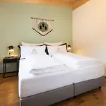 Fichtenlodge Stubaital * 施图拜河谷新施蒂夫特